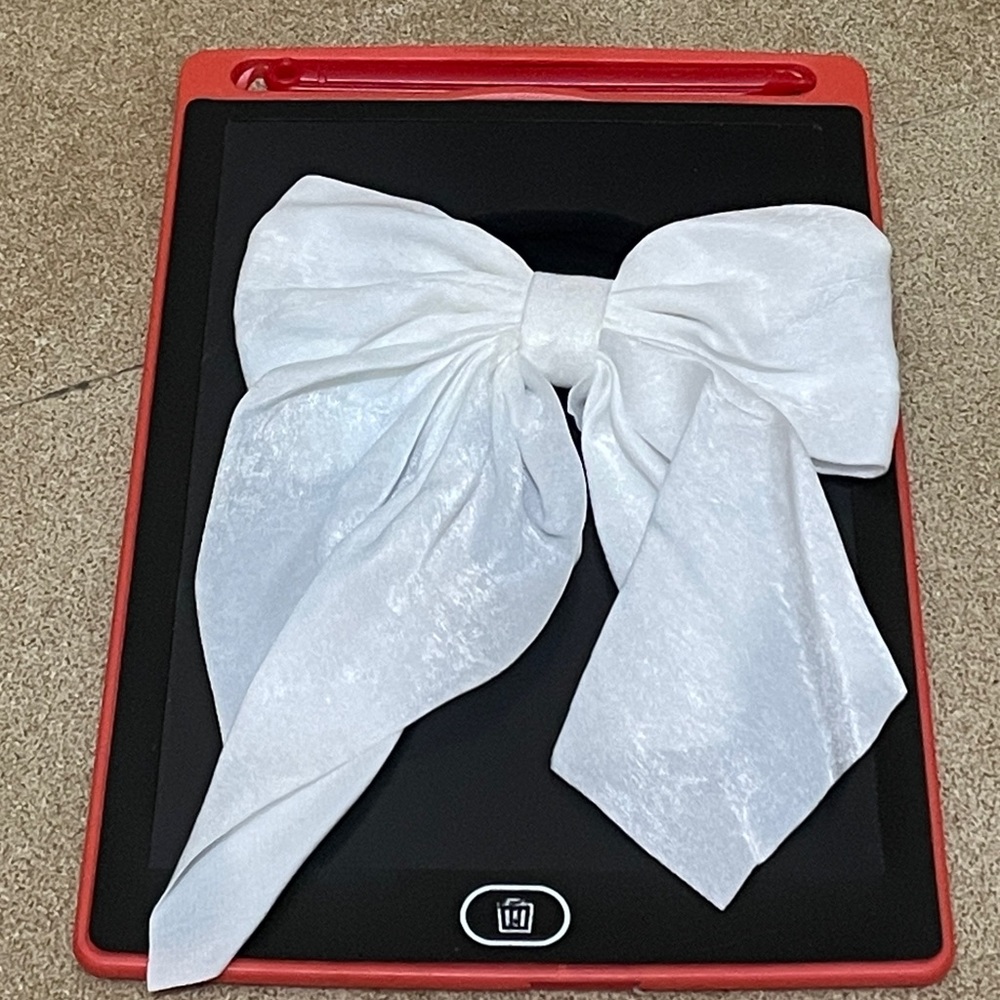 COPY - White hair bow - Picture 1 of 2